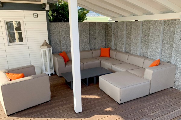 Yago Deluxe weatherproof lounge in sand brown