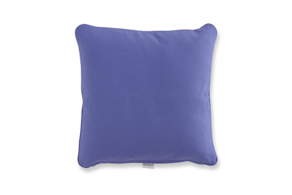 Decorative pillow in violet