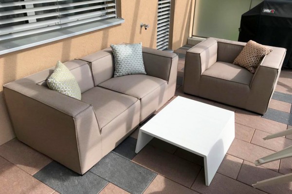 Amira Deluxe all-weather lounge in sand brown