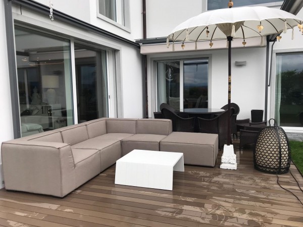 Agens Deluxe outdoor lounge in sand brown
