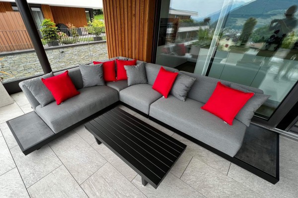 Candela garden lounge in grey