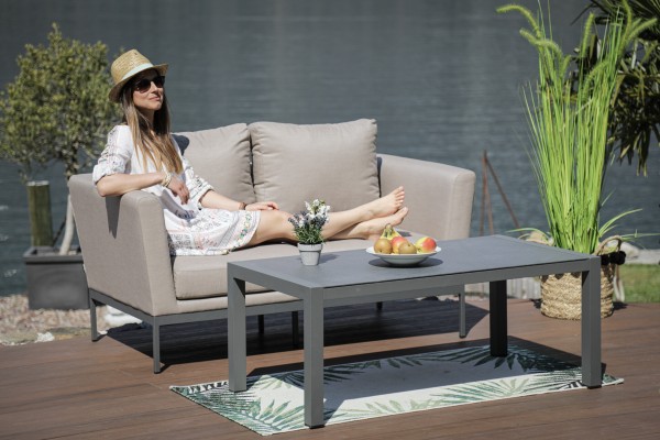 Galaxy 2er Sofa in Sandbraun mit Coffee Table